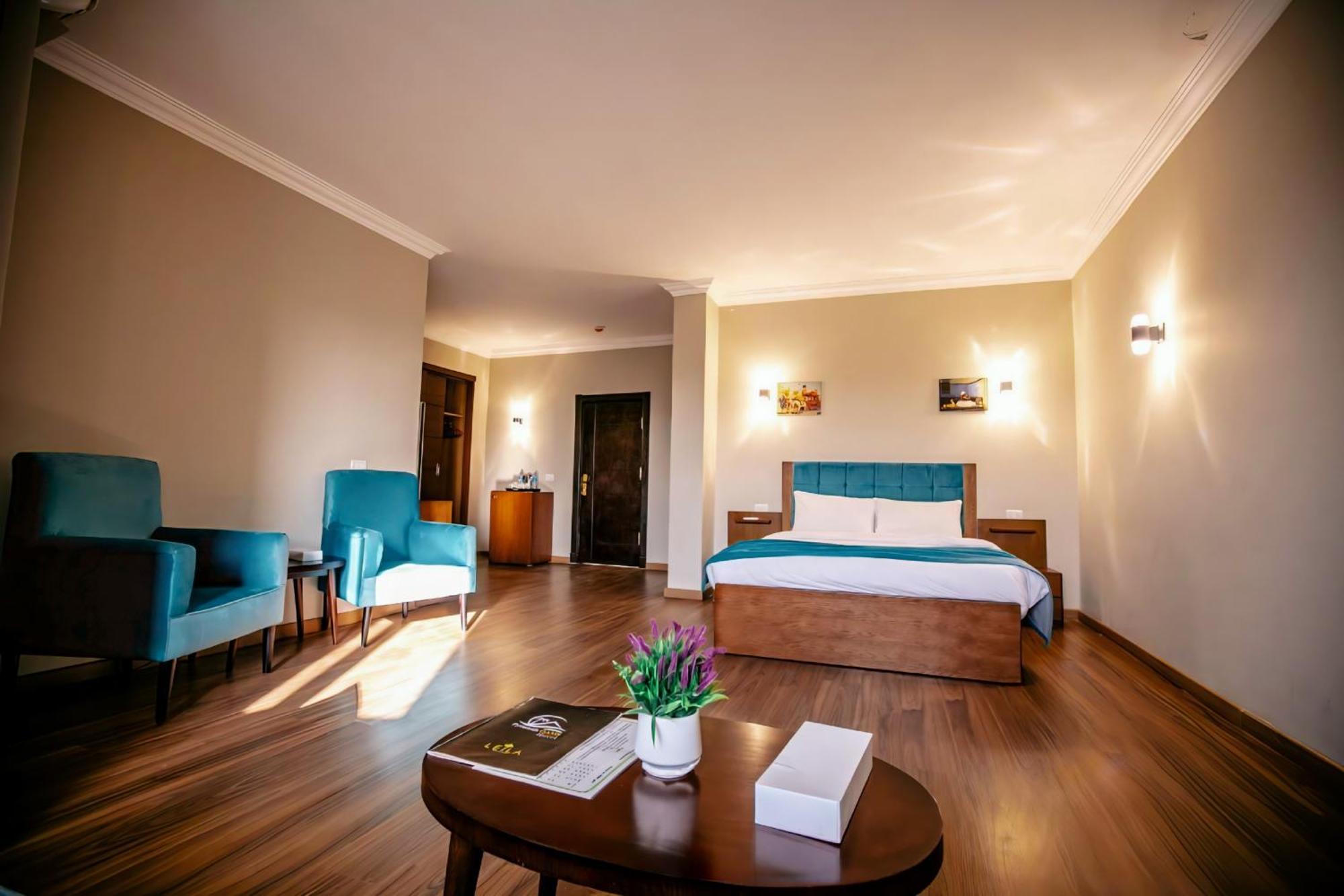 Pyramids Oasis Hotel Kafrat al Jabal Ngoại thất bức ảnh