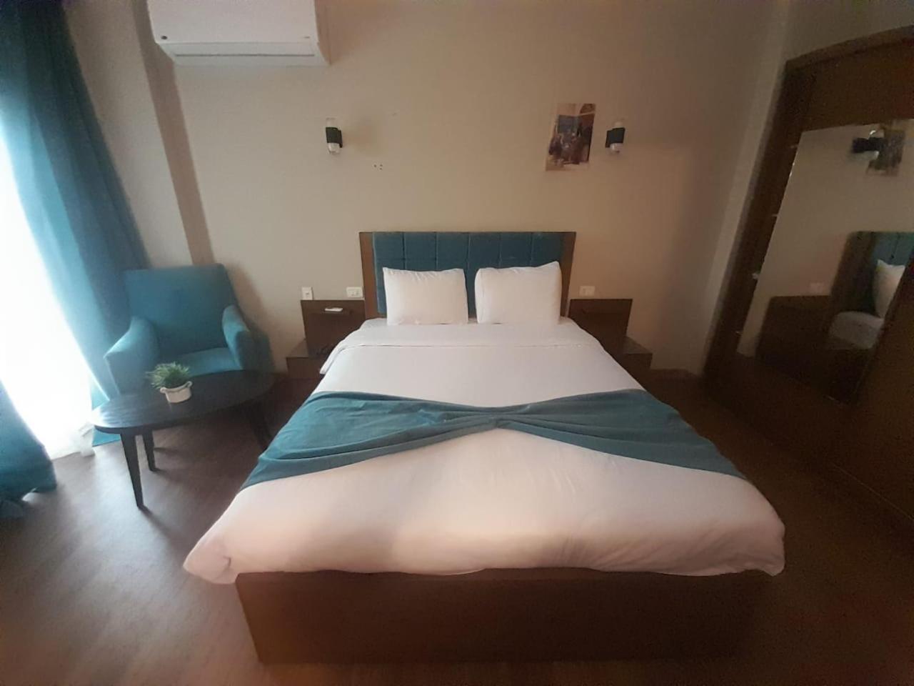 Pyramids Oasis Hotel Kafrat al Jabal Ngoại thất bức ảnh